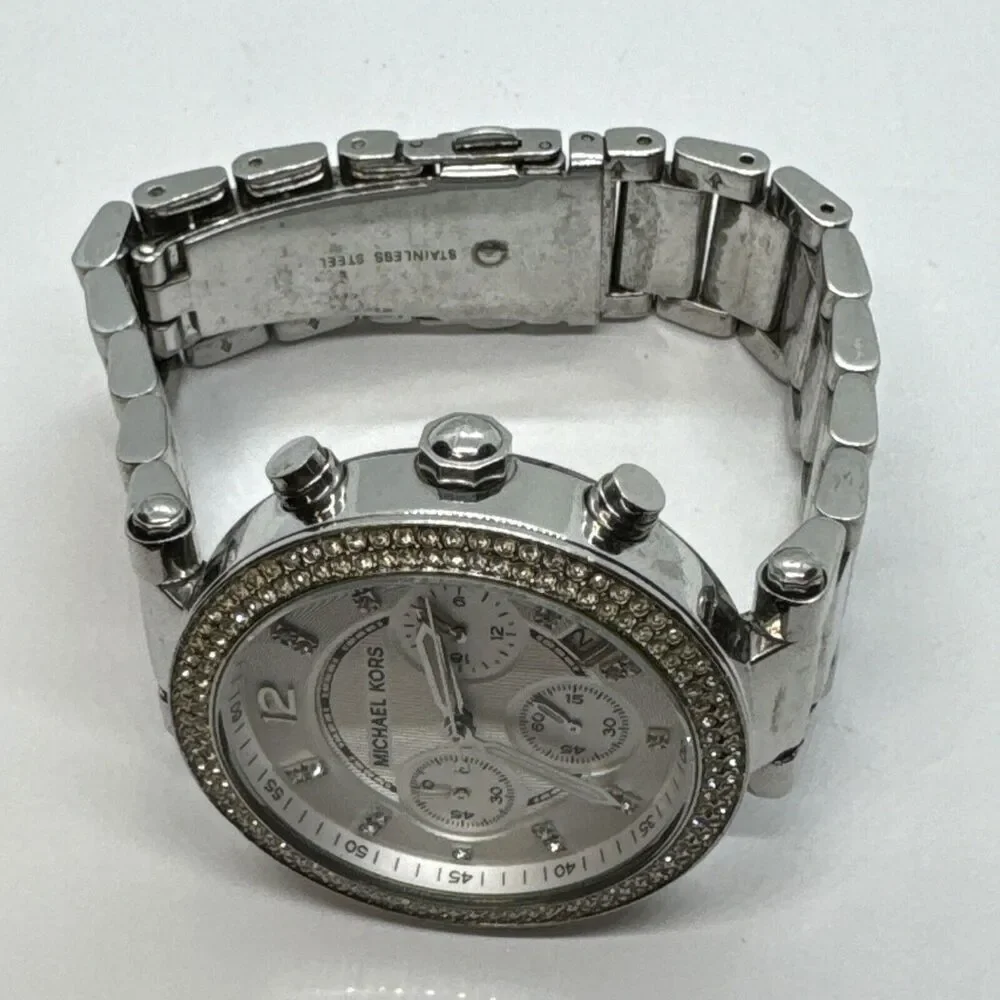 Michael Kors MK5353 Womens Silver Stainless Steel Analog Dial Wrist Watch JNA401